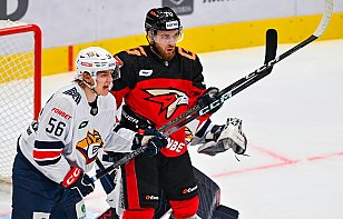 Игорь Мартынов и Иван Дроздов отметились голами в матчах КХЛ