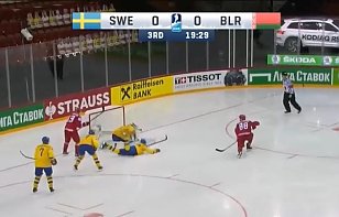 Герман Нестеров открыл счет в матче со Швецией