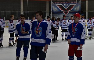 Хоккеисты из Минска завоевали золотые медали спартакиады школьников