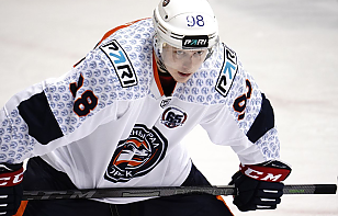 Алексей Фурса набрал десятый балл в сезоне ВХЛ
