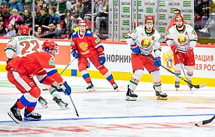 Беларусь выиграла первый период, но уступила России 25 в Туле в матче «Лиги Ставок. Большого тура сборной»