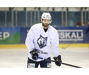 Защитник Алексей Кириллов сменил «Металлург» на хоккейный клуб «Норильск»